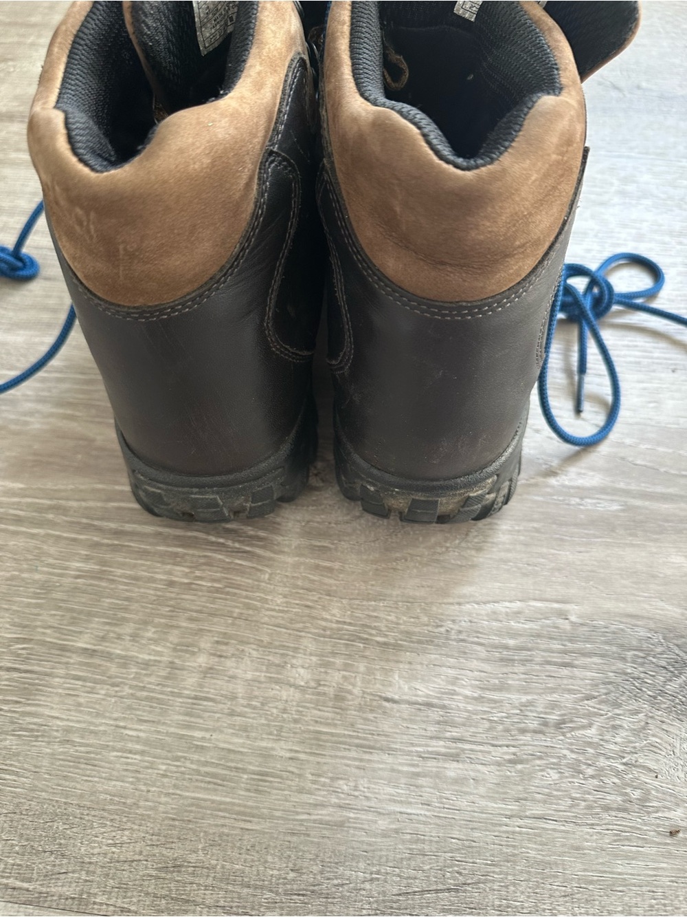 Men’s Merrell Hiking Boots - Picture 4 of 7
